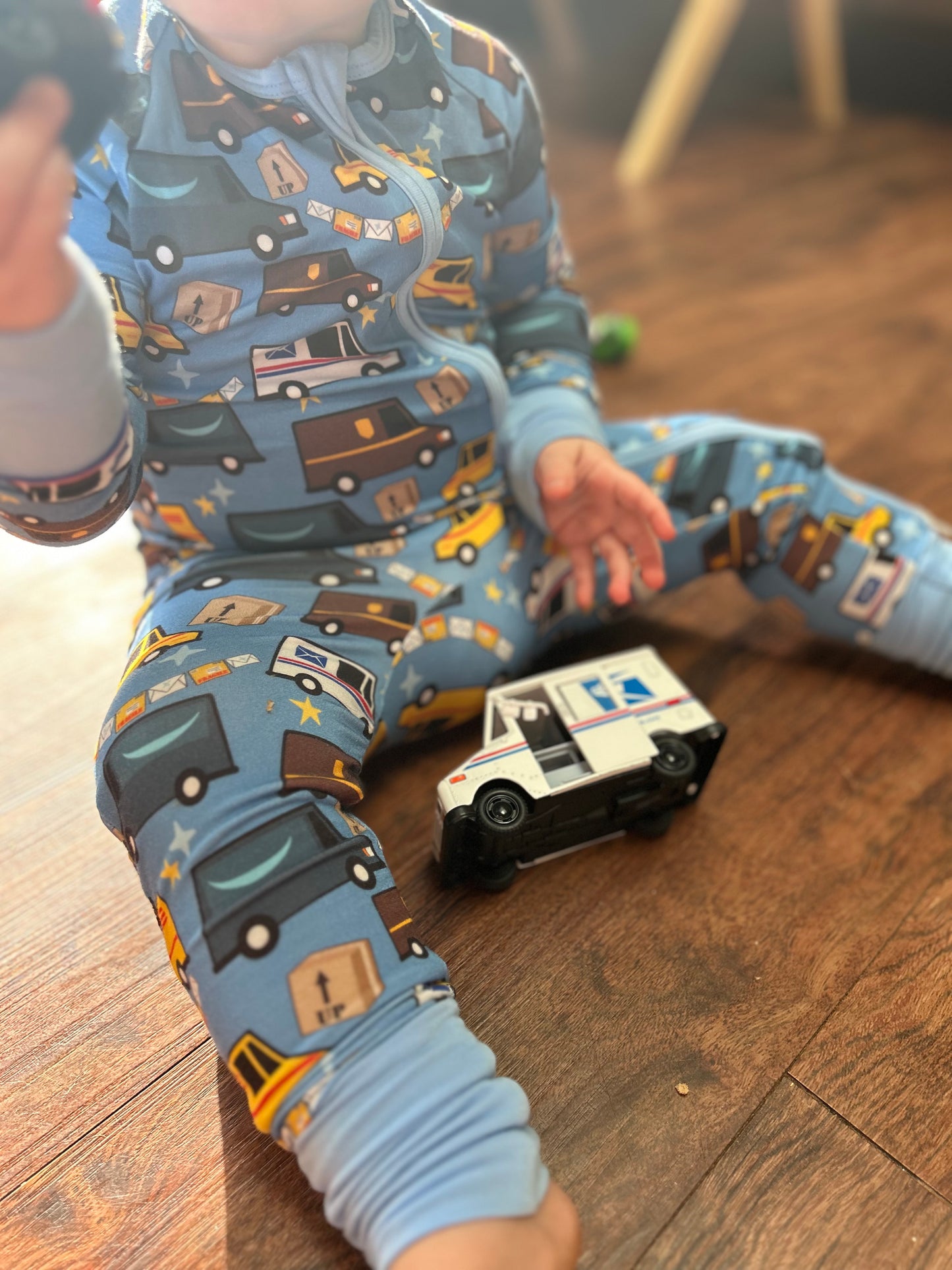 Delivery Driver Convertible Footie