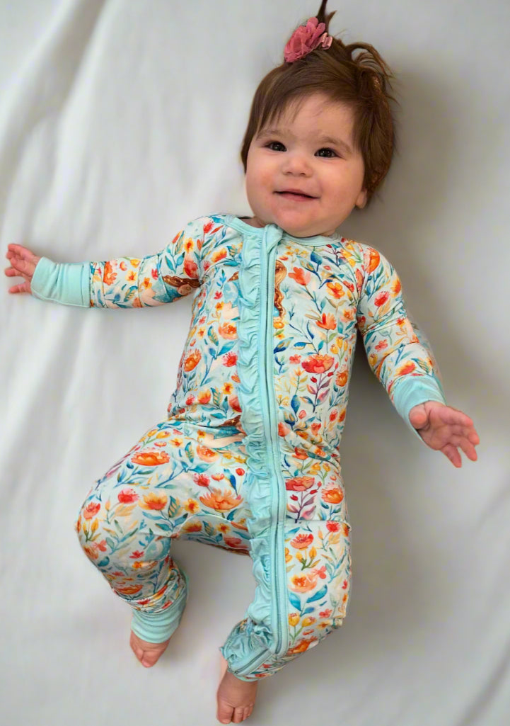 Loved by A Blossoming Mama Ruffle Zip