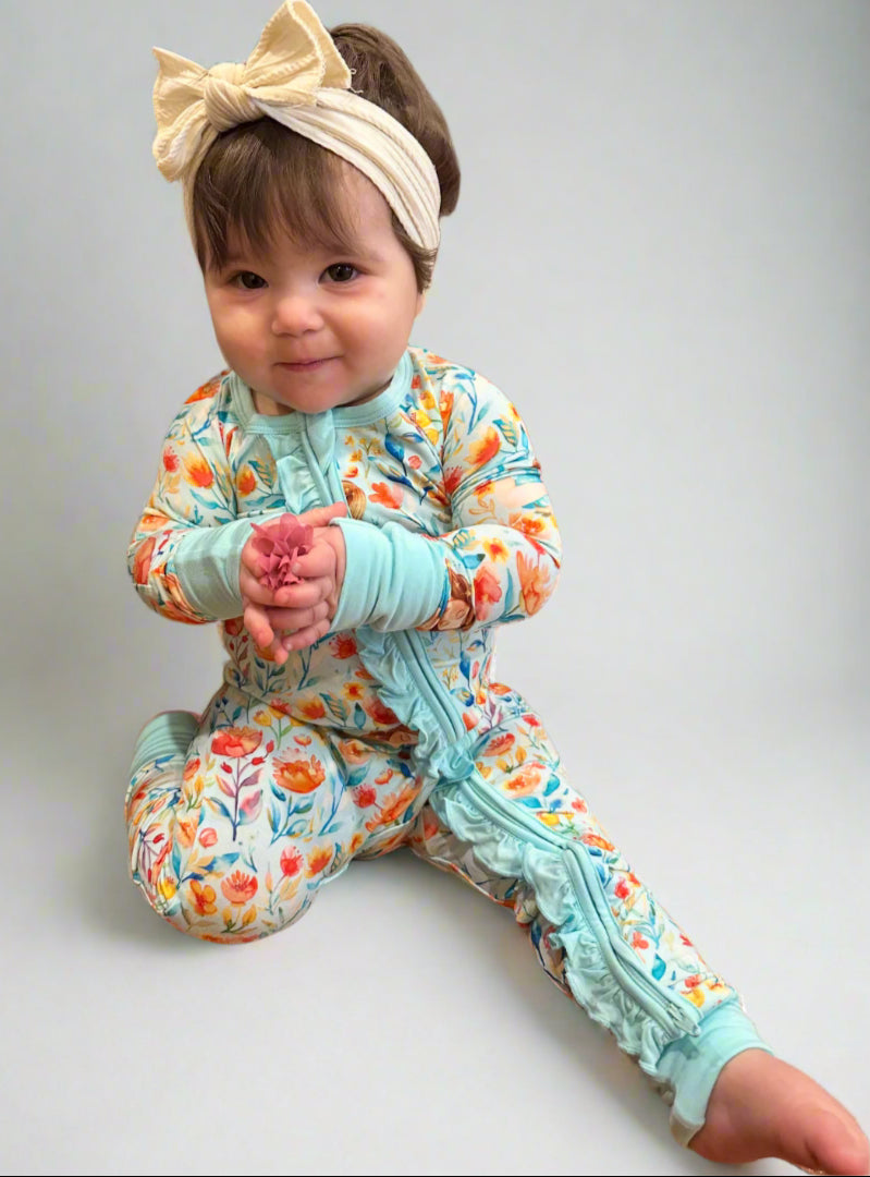 Loved by A Blossoming Mama Ruffle Zip
