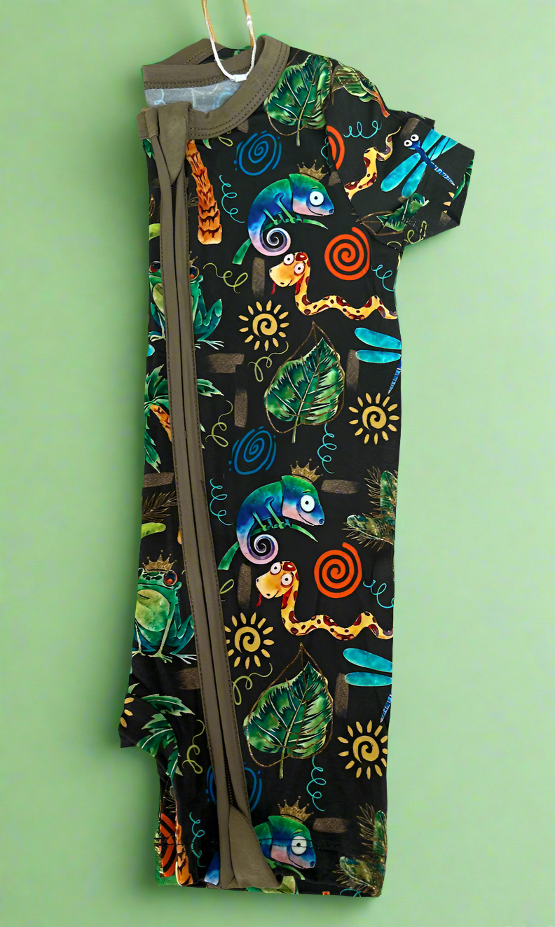 Loved by A Royal Jungle Clan *Double Zip Shortie*