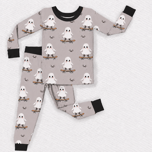 Skateboard Ghosts long sleeve/pants set